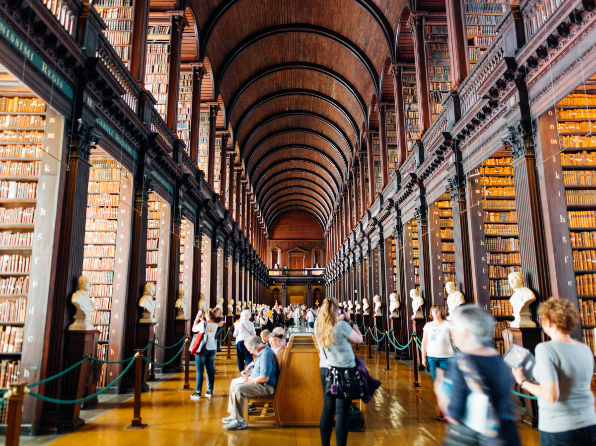 Neue Zeitschrift „interACT“: Ästhetische Bildung im Fokus!